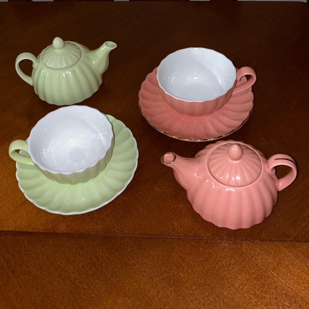 TEA CUP SET - SOLD TOGETHER